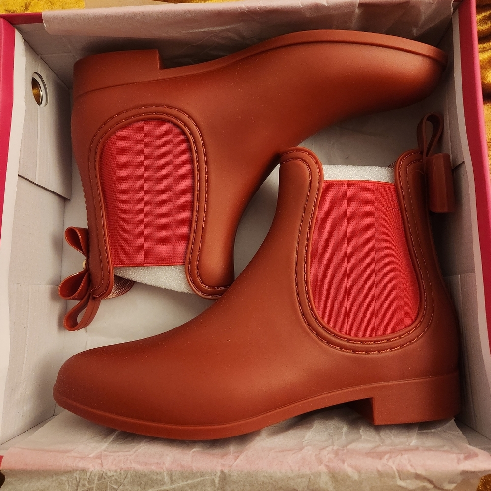 Catherine Malandrino Briellie Bow Chelsea Rain Boots Red Booties Size 39 Eur - Picture 5 of 13
